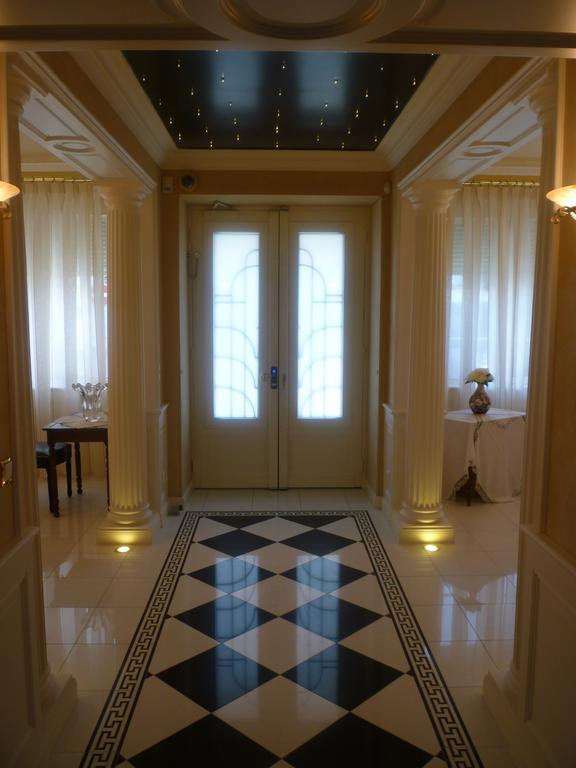 Villa Orion Руайян Экстерьер фото