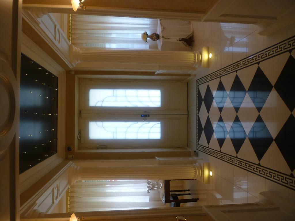 Villa Orion Руайян Экстерьер фото
